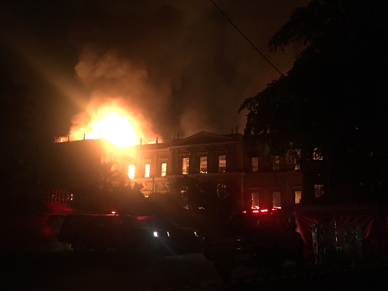 Flames consume the roof of the National Museum of Brazil