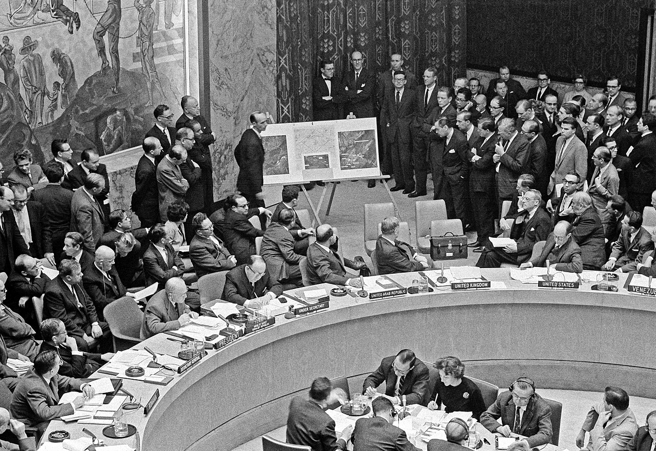 Adlai Stevenson displays reconnaissance photographs to the UN Security Council