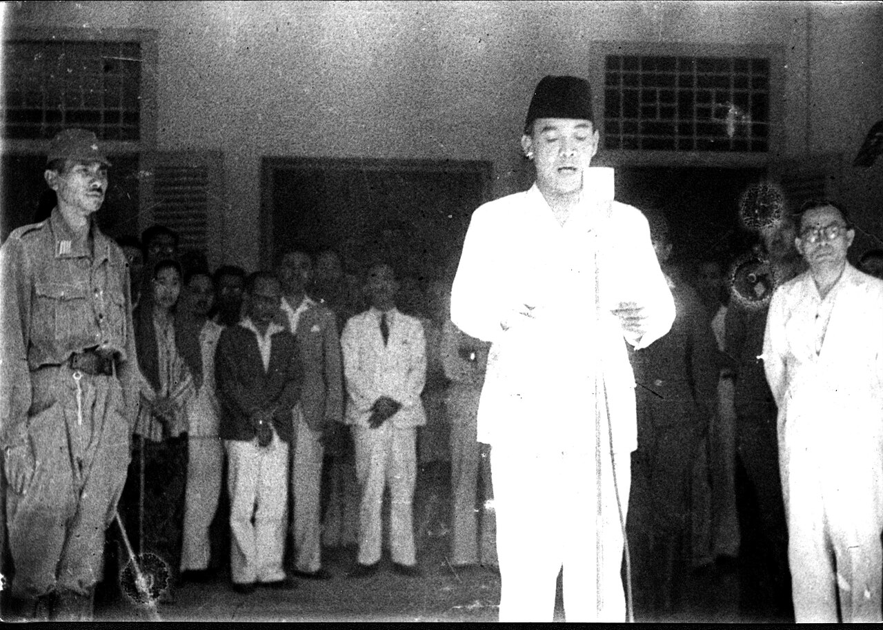 Sukarno proclaims Indonesia's independence from Dutch rule alongside Mohammad Hatta